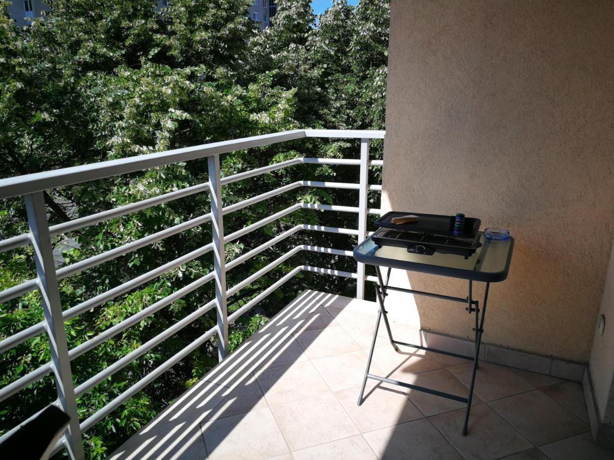Voeroesmarty Apartman Miskolc - Belvaros - Downtown 외부 사진